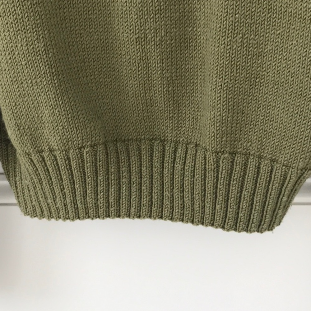 Green Sweater - Picture 5 of 7